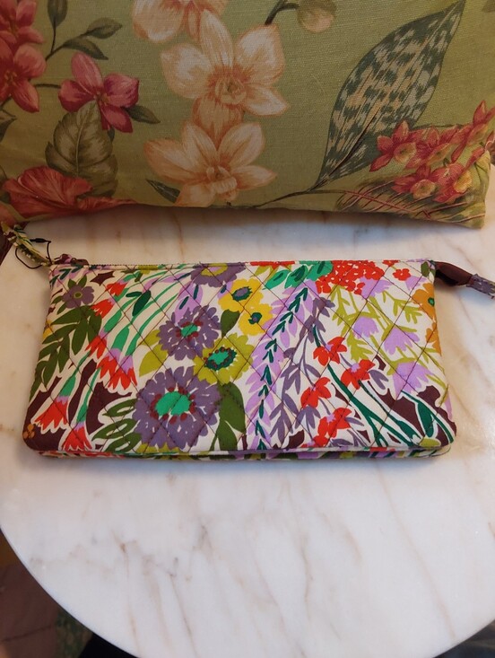 Vera Bradley Handbags - NWOT Vera Bradley Evening Garden Clutch, 2024 Quilted Cotton Purse